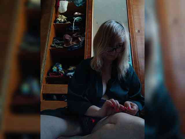 Alina1965 webcam