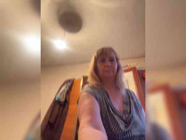 Alina1965 webcam