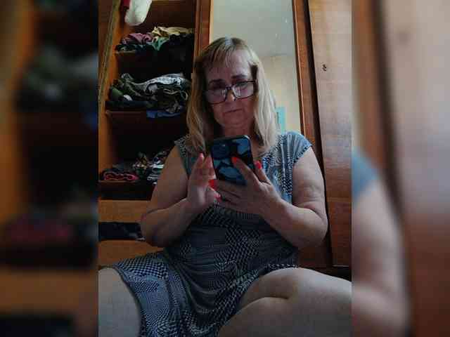 Alina1965 webcam
