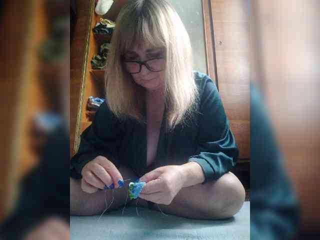 Alina1965 webcam