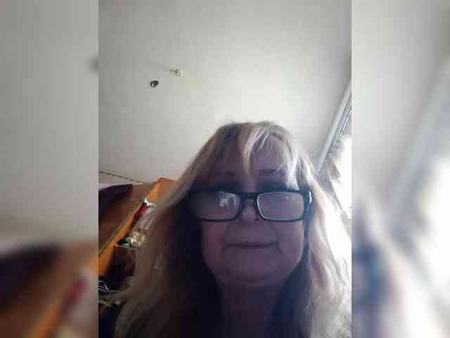Alina1965 webcam