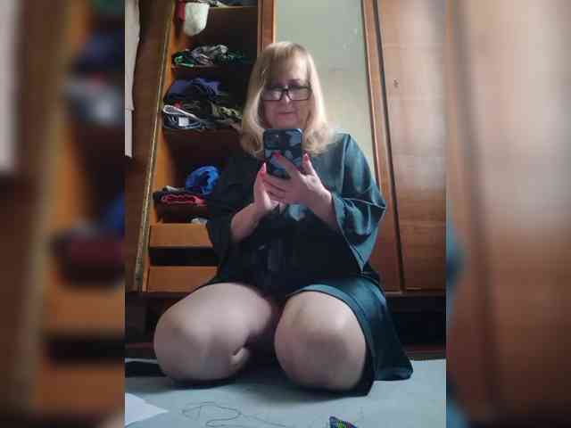 Alina1965 webcam