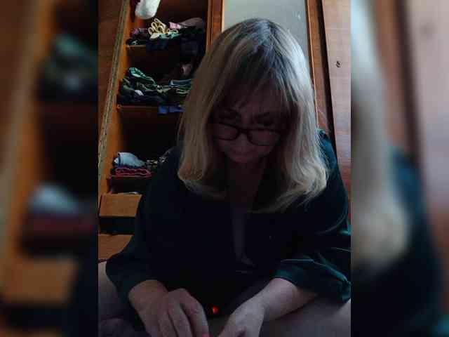 Alina1965 webcam