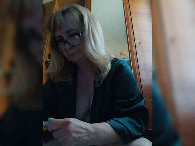 Alina1965 webcam