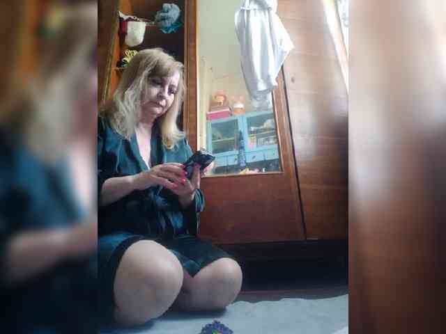 Alina1965 webcam