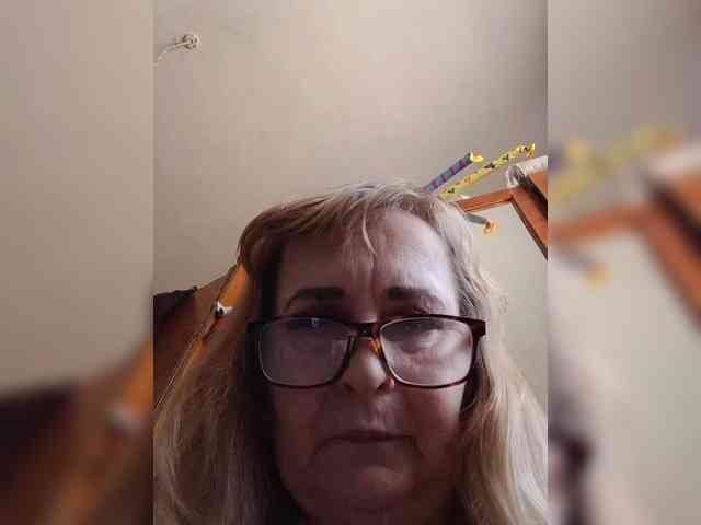 Alina1965 webcam