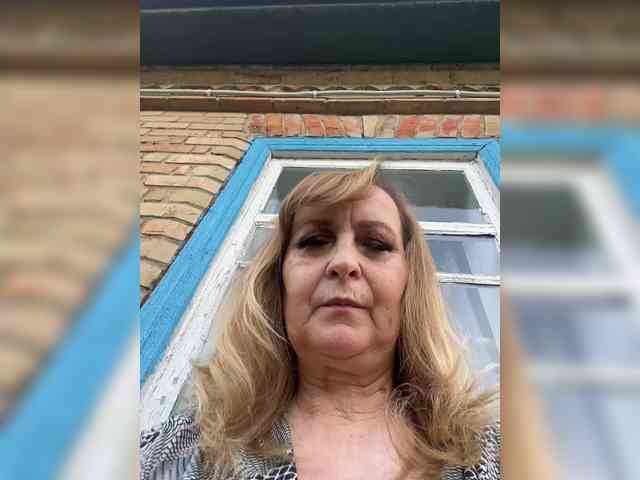 Alina1965 webcam