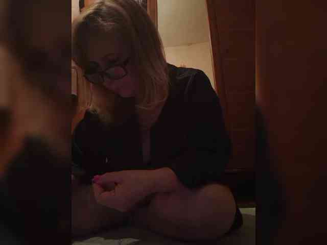 Alina1965 webcam