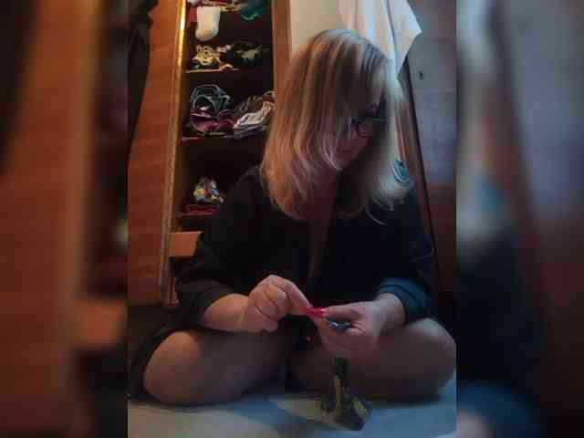 Alina1965 webcam