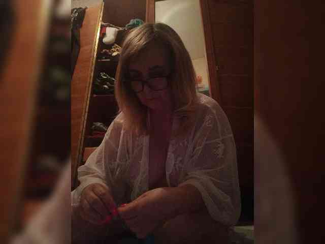 Alina1965 webcam