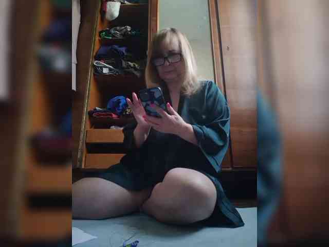 Alina1965 webcam
