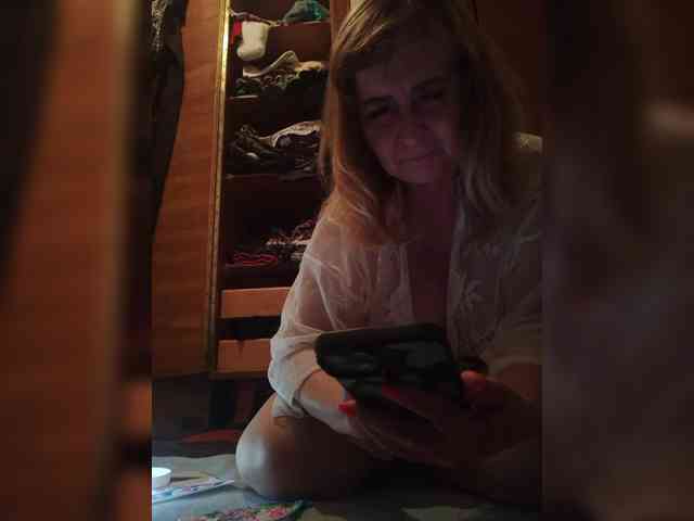 Alina1965 webcam