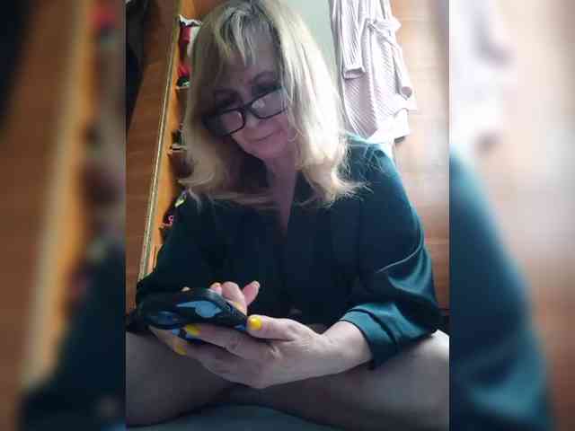 Alina1965 webcam