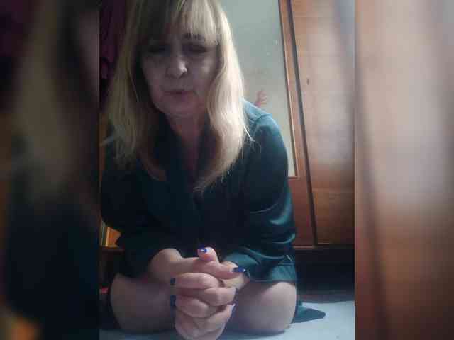 Alina1965 live female cam on bongacams