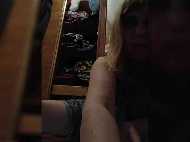 Alina1965 webcam