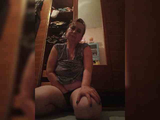 Alina1965 webcam