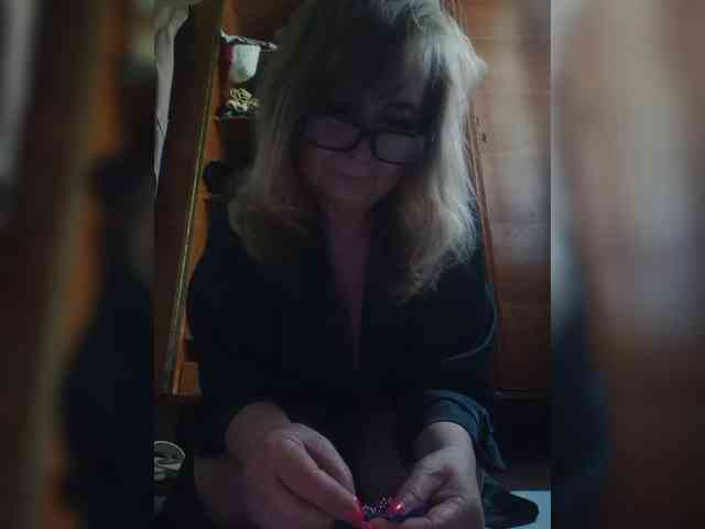 Alina1965 webcam