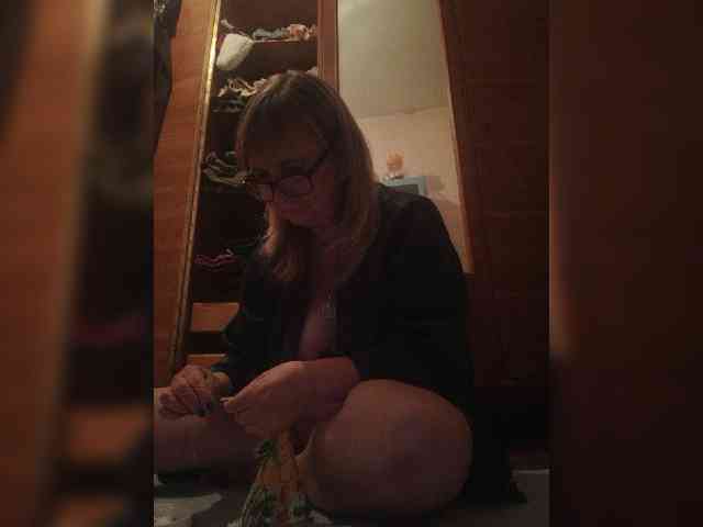 Alina1965 webcam