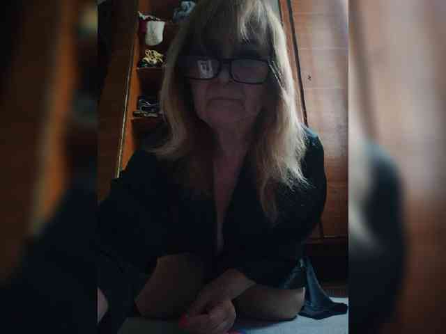 Alina1965 webcam