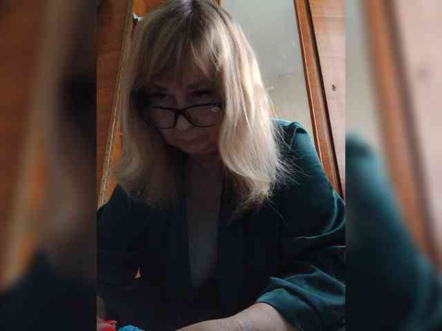 Alina1965 webcam