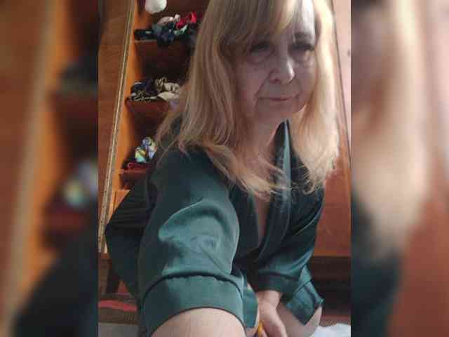 Alina1965 webcam