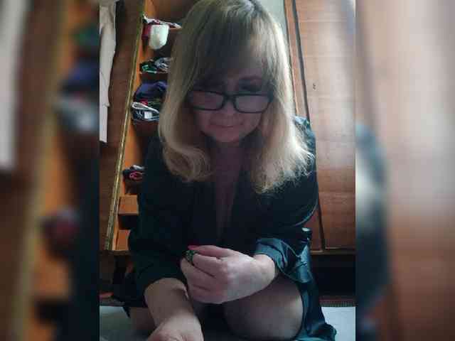 Alina1965 webcam