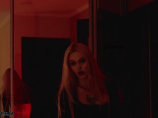 ManiFreyja Porn Show