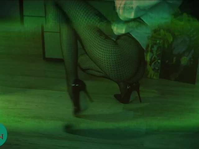 ManiFreyja live cam on BongaCams