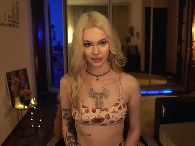ManiFreyja live cam on BongaCams