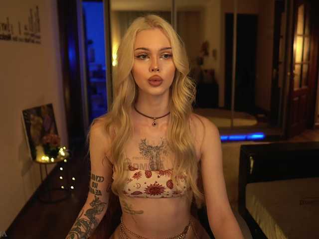 ManiFreyja live cam on BongaCams