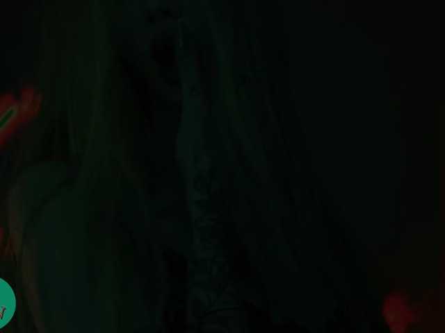 ManiFreyja live cam on BongaCams