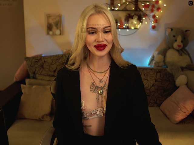 ManiFreyja live cam on BongaCams
