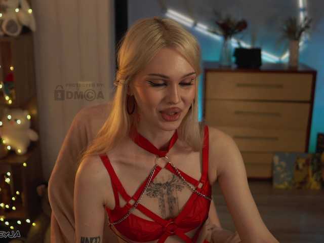 ManiFreyja live cam on BongaCams