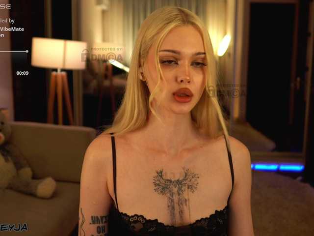ManiFreyja live cam on BongaCams