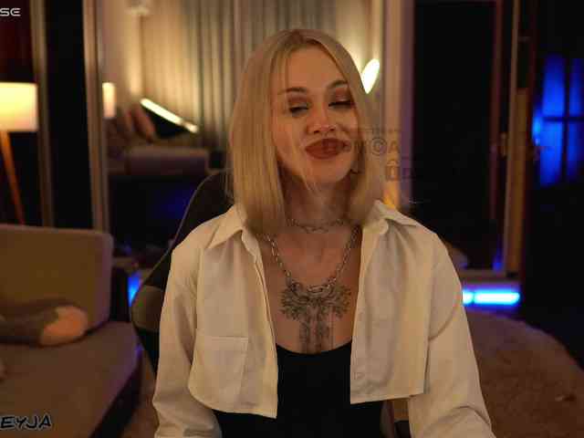 ManiFreyja webcam