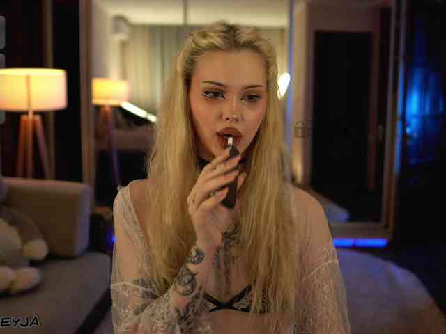 ManiFreyja webcam