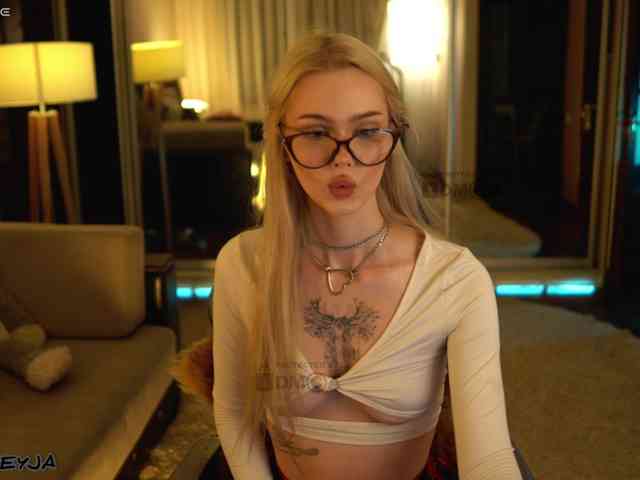 ManiFreyja webcam