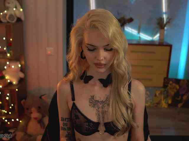 ManiFreyja webcam