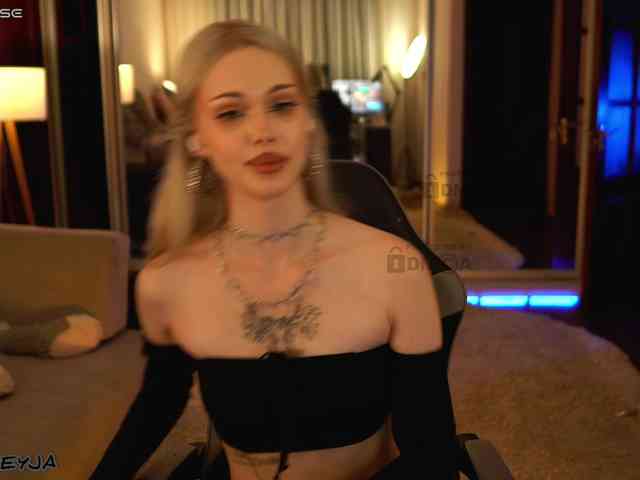 ManiFreyja webcam
