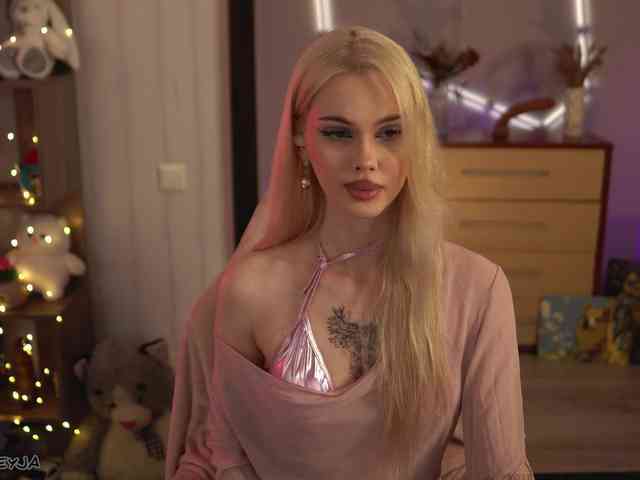 ManiFreyja Live Webcam on BongaCams