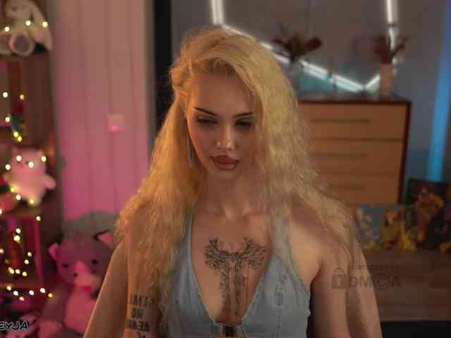 ManiFreyja ManiFreyja