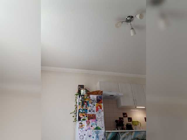 PeachGlowPH live cam on BongaCams