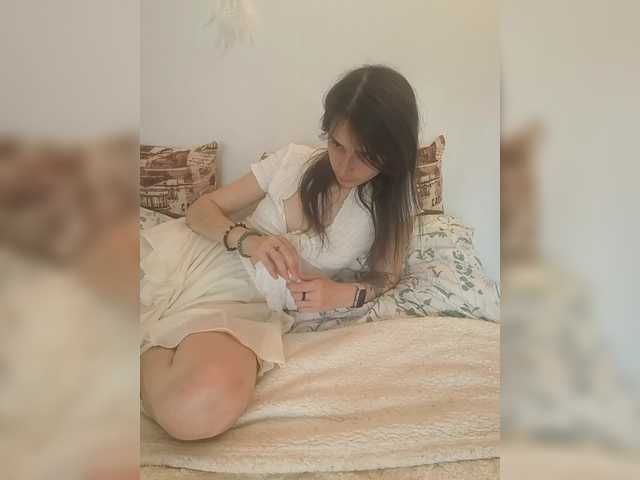 Bonniewoods live cam on BongaCams