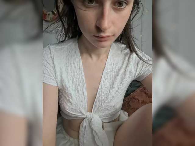 Bonniewoods live cam on BongaCams