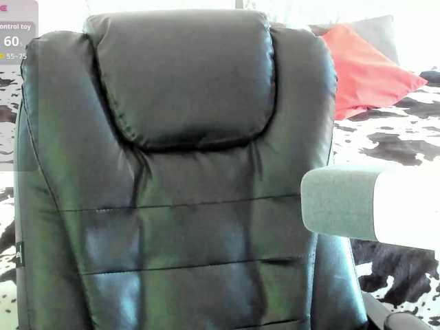 Bonniewoods, en directo ahora en BongaCams