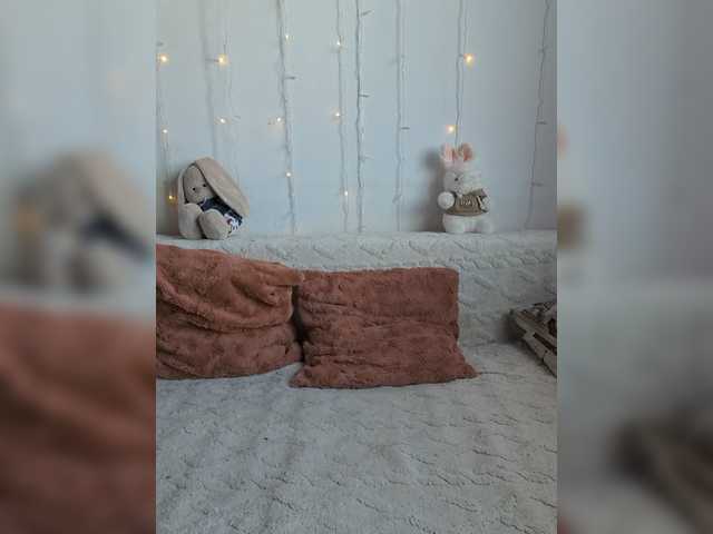 Bonniewoods live webcam show