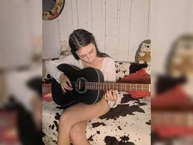 Bonniewoods live cam on BongaCams