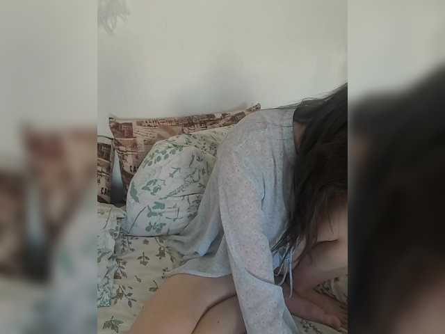 Bonniewoods live webcam show