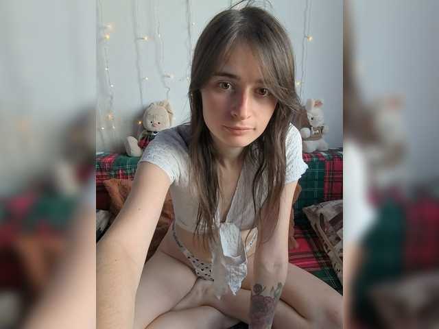 Bonniewoods live webcam show