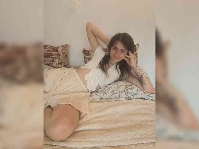 Bonnie_Woods webcam